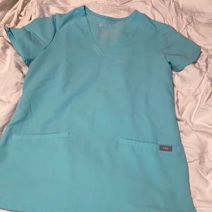 GUC. Figs Casma scrub top. Fresh Aqua